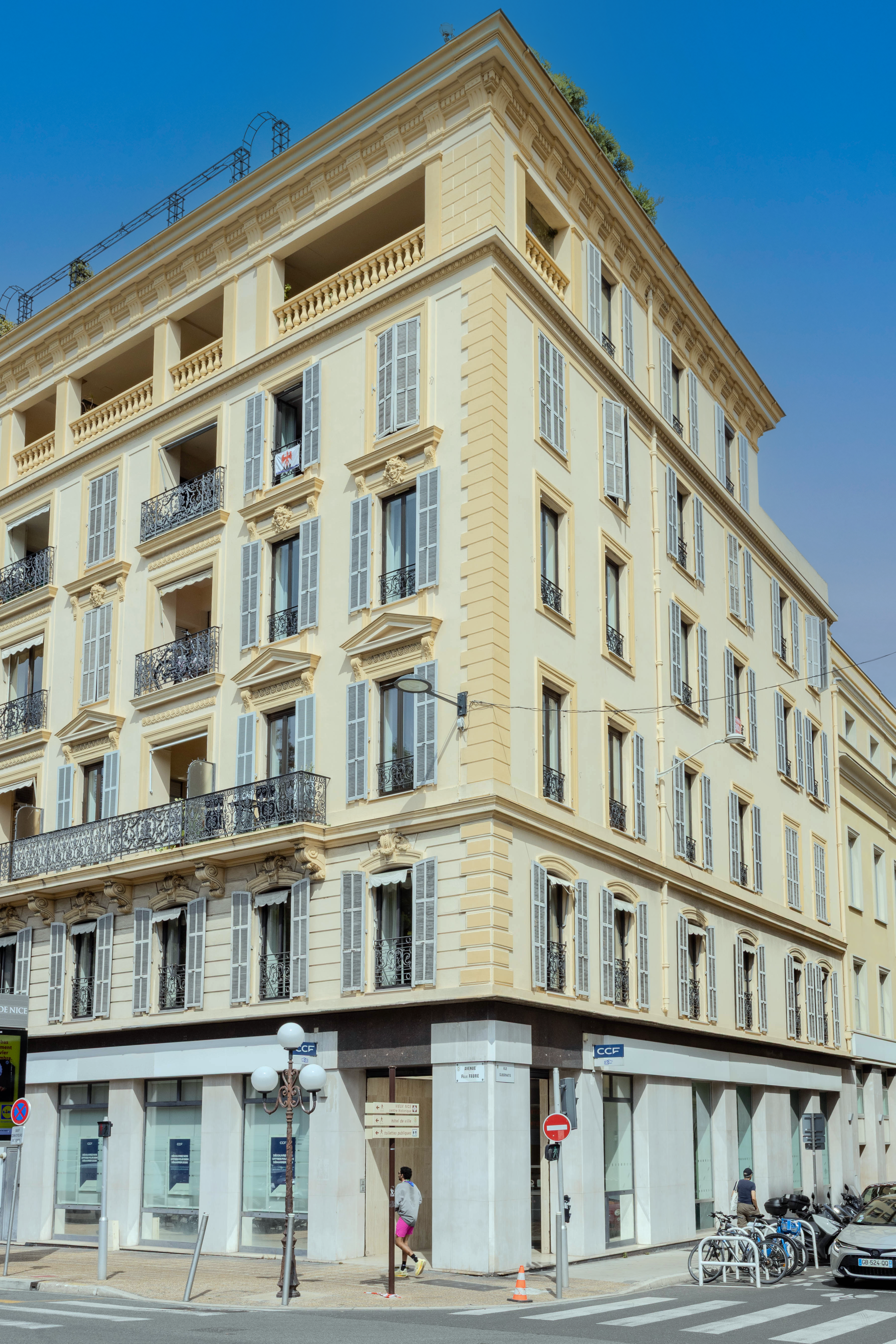 10 avenue Félix Faure — local commercial CCF, Nice