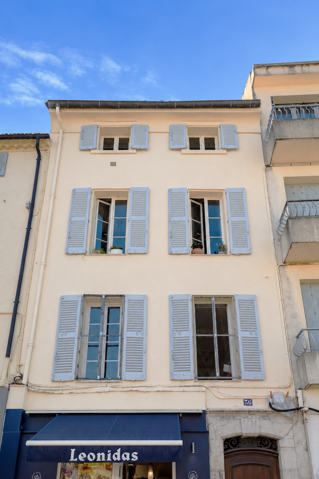 36 rue de la République — appartement rénové, Antibes