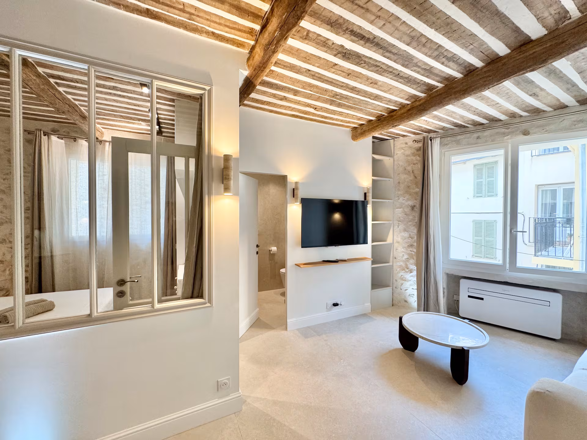 9 rue du Revely — pied-à-terre rénové, Vieil Antibes